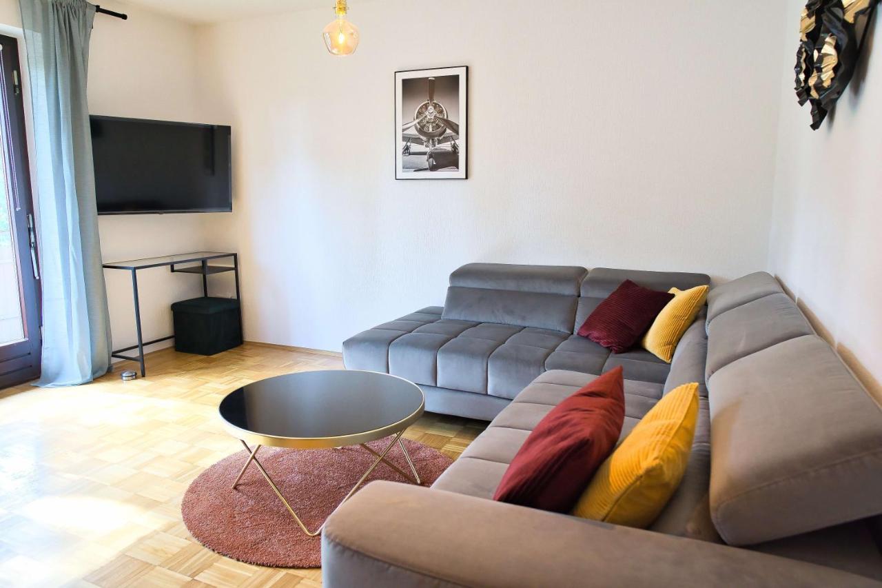 Stilvolle 2 Schlafzimmer Apartments Heidegarten, Osterheide, Zentrum Шнефердинген Экстерьер фото