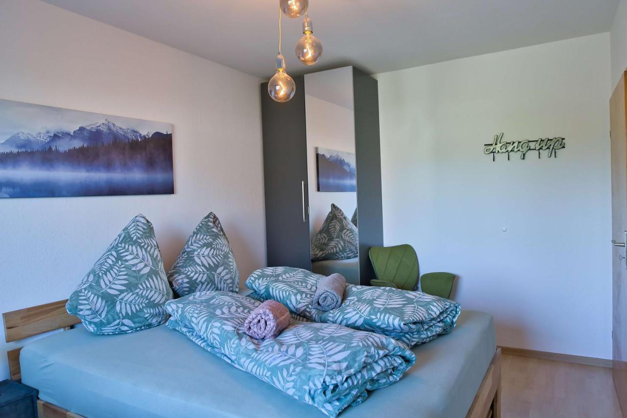 Stilvolle 2 Schlafzimmer Apartments Heidegarten, Osterheide, Zentrum Шнефердинген Экстерьер фото