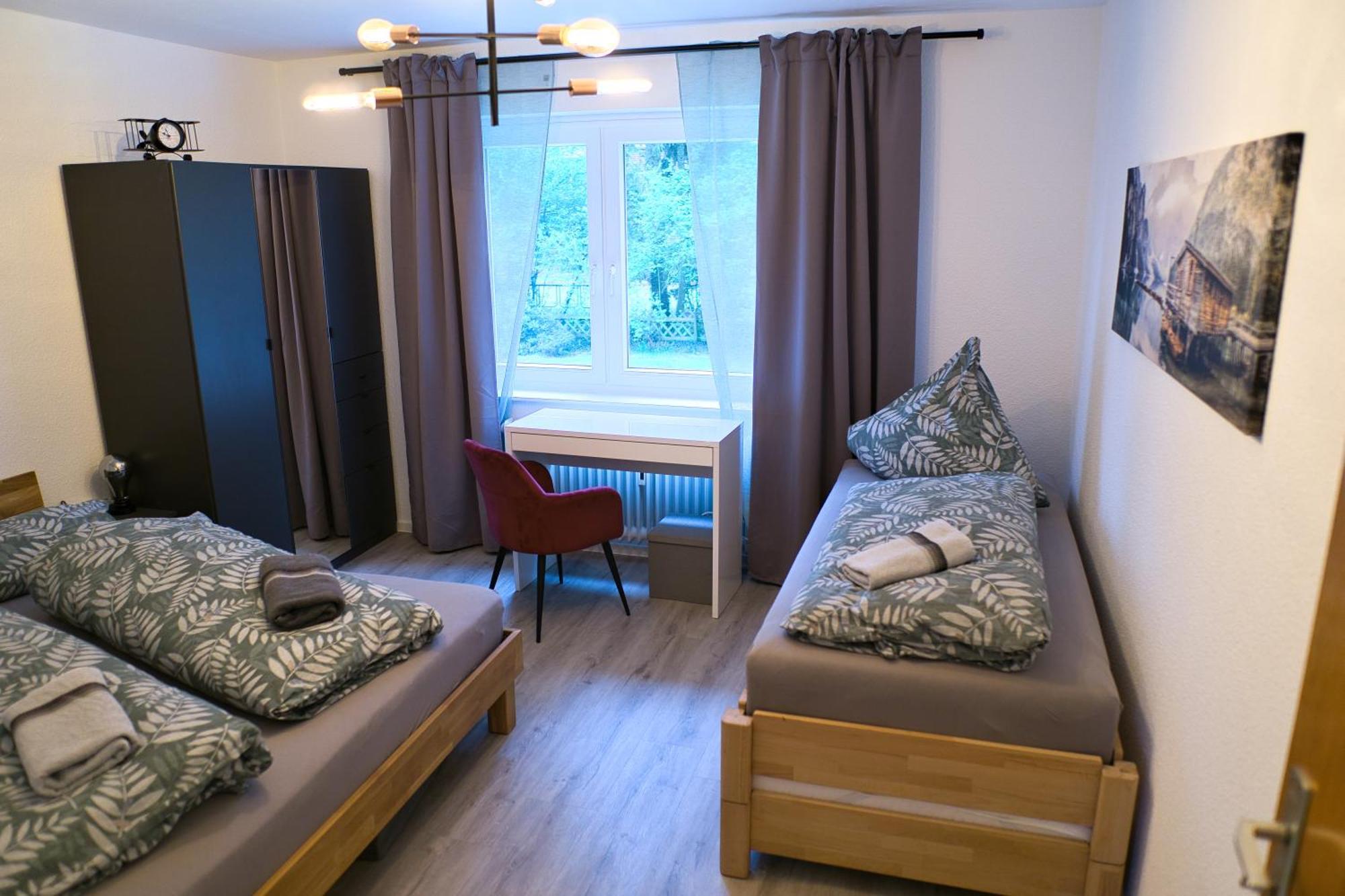Stilvolle 2 Schlafzimmer Apartments Heidegarten, Osterheide, Zentrum Шнефердинген Экстерьер фото